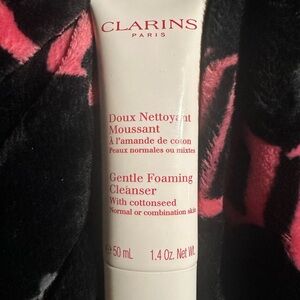 Clarins Gentle Foaming Cleanser - White and Pink